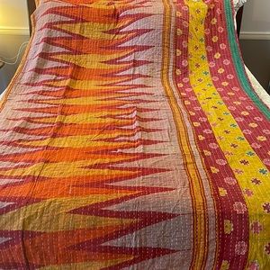 Beautiful recycled Kantha throws hand quilted, one of a kind.